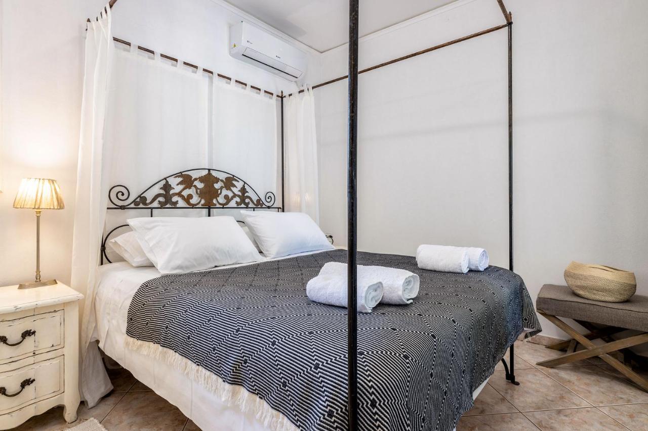Villa Daphne's Lux