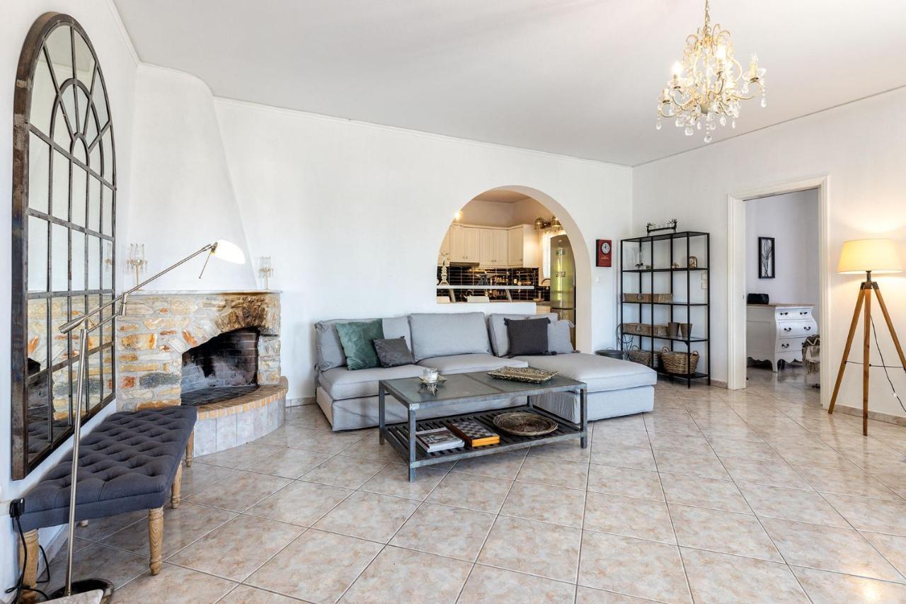 Daphne's Lux Villa Paraspori (Paros)