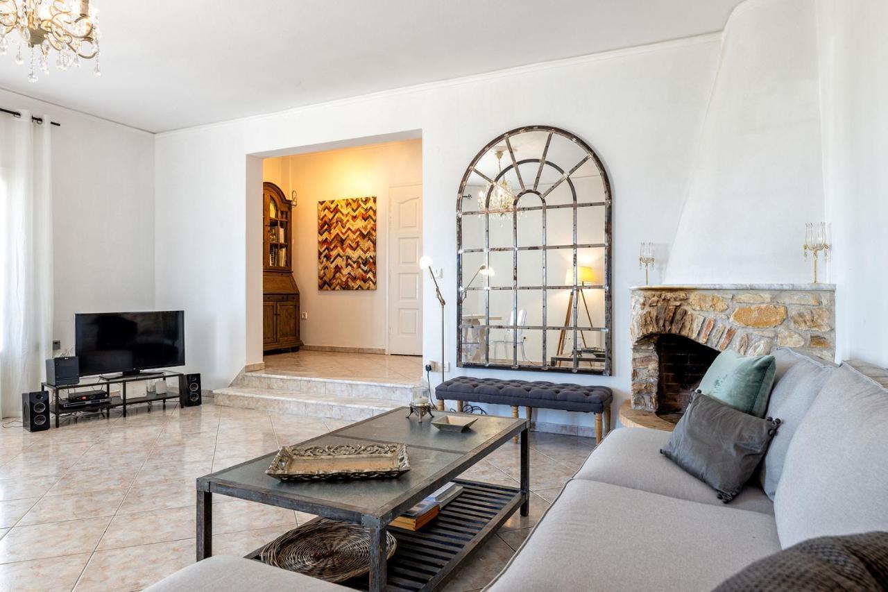Daphne's Lux Villa Paraspori (Paros)